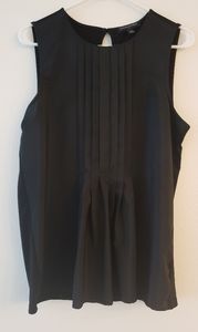 Banana Republic Pleated Front Sleeveless Top